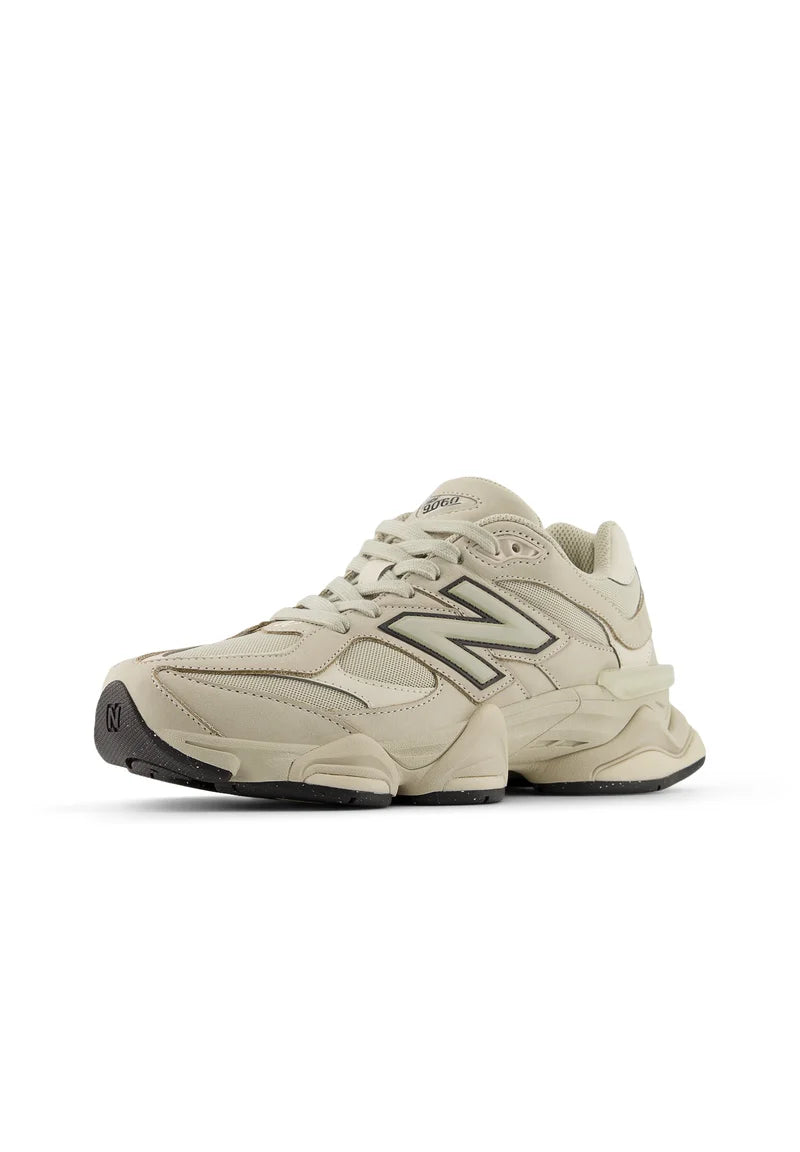 New Balance 9060 Cream